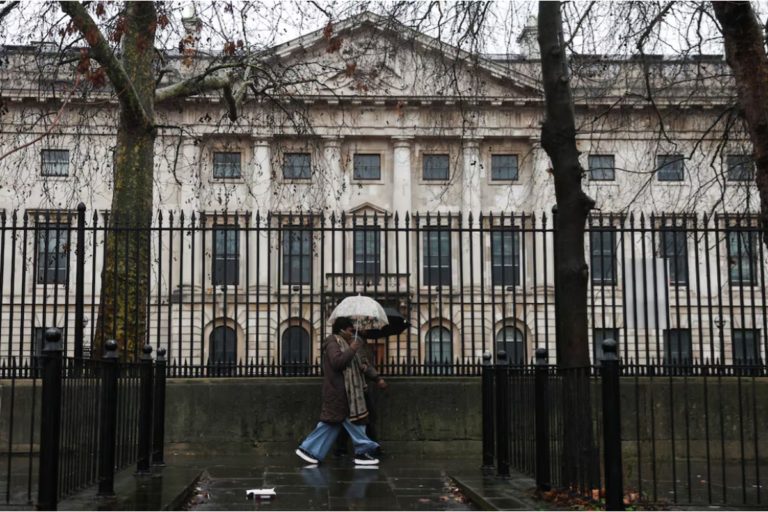 Diplomasi dan Keamanan: Inggris Berikan Izin Pembangunan Kedutaan Besar China di London