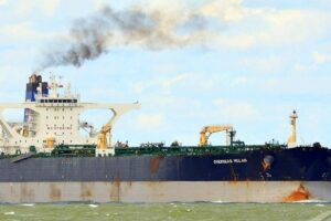 Eskalasi di Atlantik: AS Sita Kapal Tanker Rusia, Armada Moskwa Siaga di Perairan Islandia