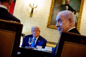 Dilema Geopolitik Timur Tengah: Upaya Damai Amerika Serikat–Iran dan Posisi Israel di Persimpangan Jalan